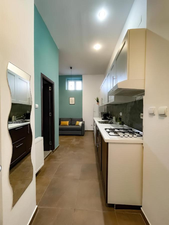 Apartmán Cool Flat In The Heart Of Bucharest'S Fun And History Exteriér fotografie