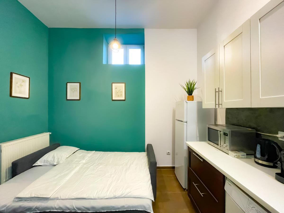 Apartmán Cool Flat In The Heart Of Bucharest'S Fun And History Exteriér fotografie